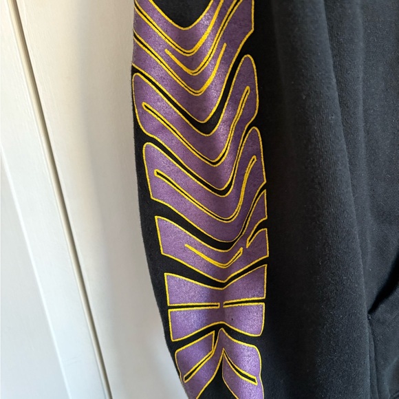 Shadow Hill Black Zip-Up Hoodie - Picture 9 of 12